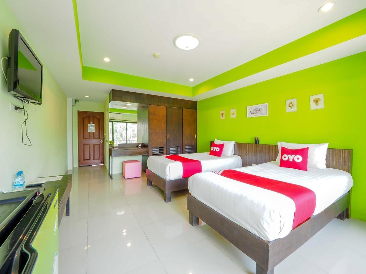 Oyo 75367 Ud Pattaya Hotel Bang Lamung Bagian luar foto