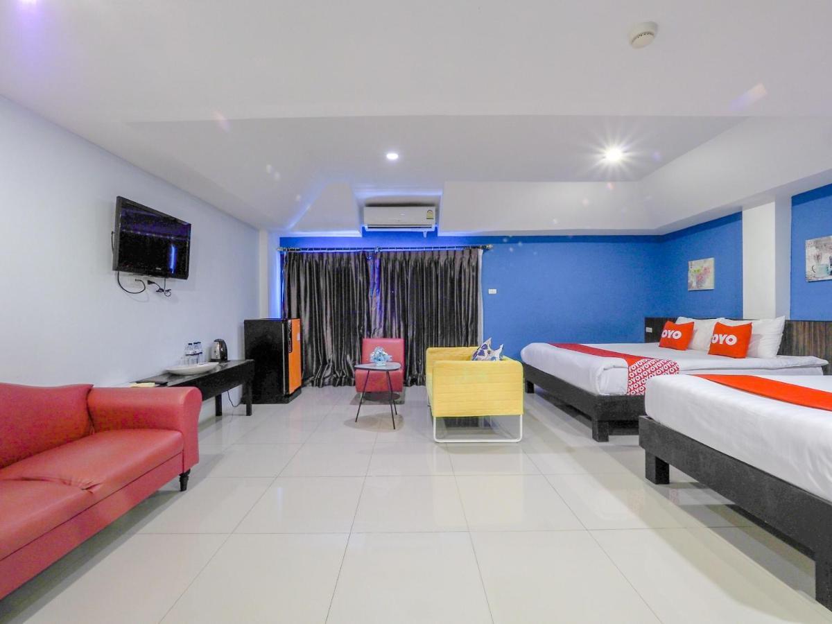 Oyo 75367 Ud Pattaya Hotel Bang Lamung Bagian luar foto