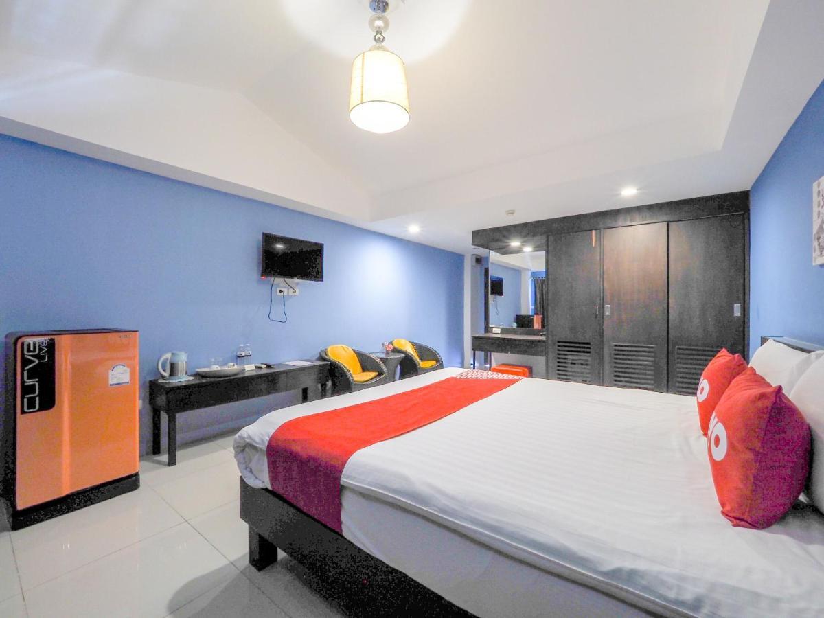 Oyo 75367 Ud Pattaya Hotel Bang Lamung Bagian luar foto
