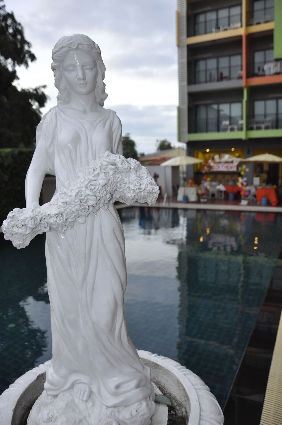 Oyo 75367 Ud Pattaya Hotel Bang Lamung Bagian luar foto